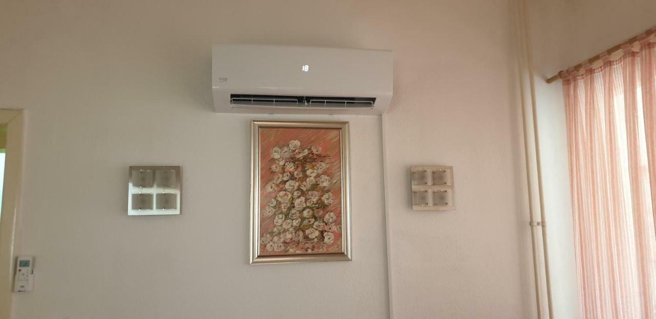 Appartamento Trosoban Stan U Zenici Zenica Esterno foto
