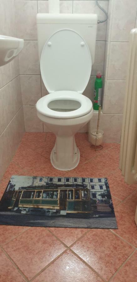 Appartamento Trosoban Stan U Zenici Zenica Esterno foto